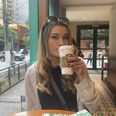 uso conta pessoal e isso não me torna menos fã que você. | advogada, paraense vivendo em sp e viajante