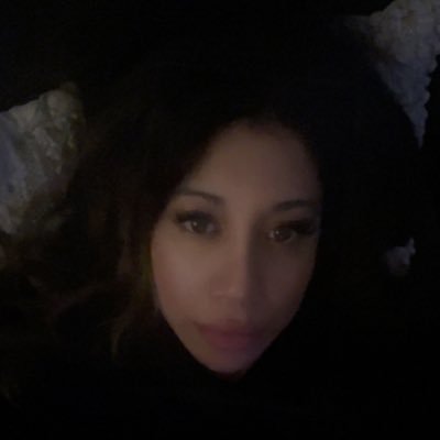 SavvyJennifer's profile picture. Christian. Conservative. Latina.