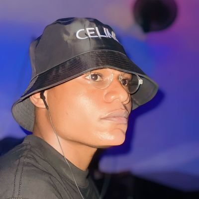 Oyewole16689604's profile picture. 