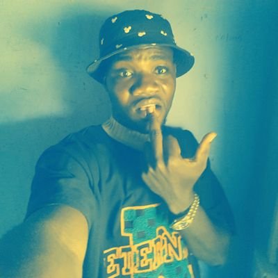 AlexisSeven2's profile picture. self-love 💕