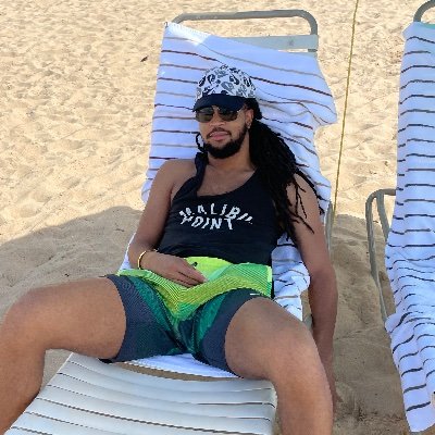 BobHill101's profile picture. More moves . Less announcements.