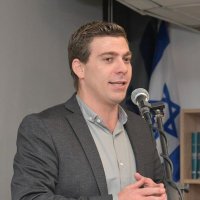 Alon Malik (@malikalon7) 's Twitter Profile Photo Alon Malik (@malikalon7) 's Twitter Profile Photo