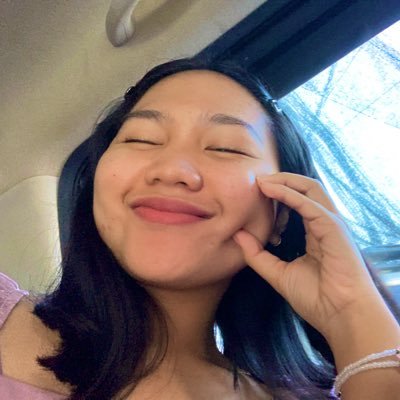 hi_biancakes's profile picture. I’m at my worst, but God loved me the same.