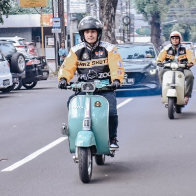 sondang_pratama's profile picture. Tv Director Movie maker ❤ @putrimasyita27 @fcbarcelona Ig: @sondang.pratama