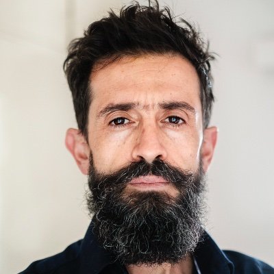 edusoteras's profile picture. Documentary photographer-East Africa and around. IG: @edusonico. / Fotógrafo de vida mistonga y sensiblera. Entre otras cosas le da por cantar.