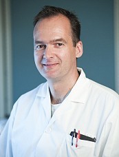 I am a pediatric surgeon-scientist, interested in minimal invasive pediatric surgery, lung development and congenital diaphragmatic hernia and living the dream!