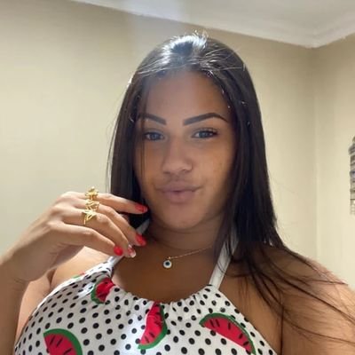 amoo viajar kkkk / 19y /
só passando o tempo q já n tenhoo / Mulher do Gt 🥇