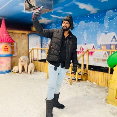 Chakradhar098's profile picture. 