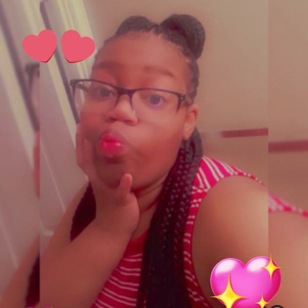 (24) INSTA/precious_evans21 #beyourself and have fun💋🤍