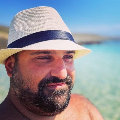 Albertino85's profile picture. Meet me at 🕛 “ . HE\HIM 👬. 🌆Milan, Italy -Iphone 16 Plus 📱 Speaking 🇬🇧🇫🇷🇪🇸 💛Hufflepuff 🐉Targaryen Love ✈️🛍🎶🎥📺