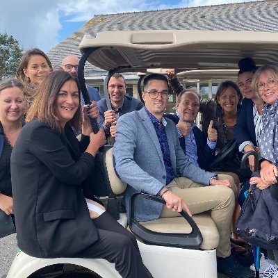 CMB_erquypleneu's profile picture. 