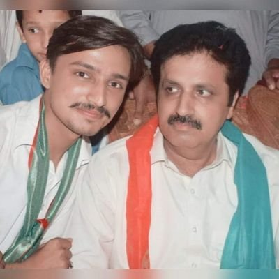 ﷽•Muslimالحمداللّه • Pakistani • Poetry Lover • Pak Army Lover • Supporter Of @Imrankhanpti Sahab •
Social Network @KHBJOB Operator • Humanist • #PTIFamily 🇵