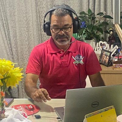 Laurohenri's profile picture. 