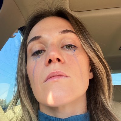 saclarimcanimm's profile picture. cocuk da yaparim kariyer de derken zihinsel engelli oldum.