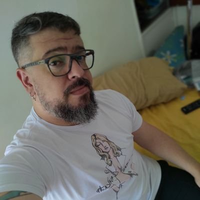 oDan_Cavalcanti's profile picture. Ilustrador, gay , macumbeiro e quase Gaymer...