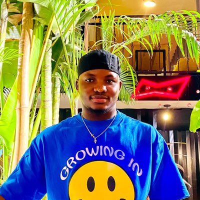 notssshile's profile picture. Product Design • Design Strategy & Leadership