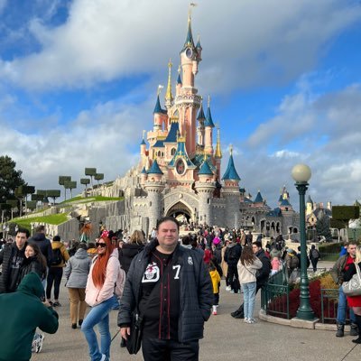 Esposo, papá,Saprissa, Real Madrid, FIFAS, viajes.