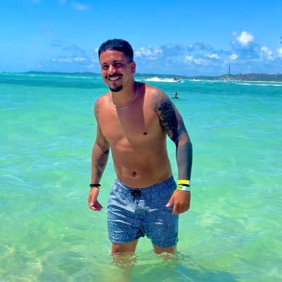 MaxiDeLeon17's profile picture. •TODO PASA• 🦂 XVII •FRATELLI DELA VITA•