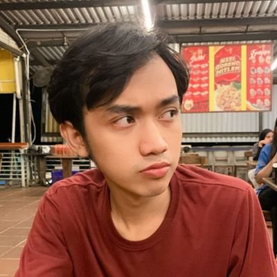 mobzraa's profile picture. terkadang orang yang terbiasa memaafkan, tanpa sadar mereka selalu minta maaf duluan padahal tidak ada yang menyalahkan.