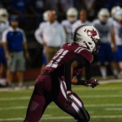 U of D Jesuit 🏫 Class of 2024 📚 Varsity Football 🏈 Varsity Track 🏃🏾‍♂️ 5”11’ 180 lbs 🏋🏾‍♂️ Strong Safety 🦍| SMSB athlete| 40:4.69| wpeay22@hotmail.com