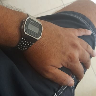 Escorpio, amante del cafe y el pan a toda hora 😃