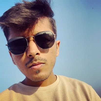 jmehta5552's profile picture. guitarist | bjp✌️| pharmacist | JB Pharma group of KKR 💊👔