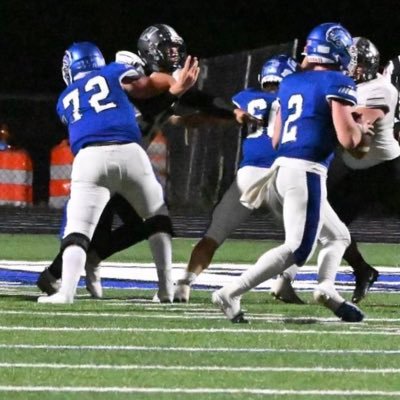 Class of 2026/Tipton HighSchool/ O-linemen/6’3/280/GPA 3.8/ 2026 Junior All-State Hudl:https://t.co/8mpVJfRBRi