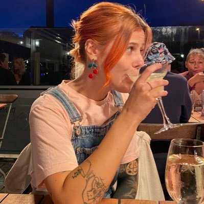 iddaa99's profile picture. mycket jag vill skriva här men håller tillbaka ganska rejält