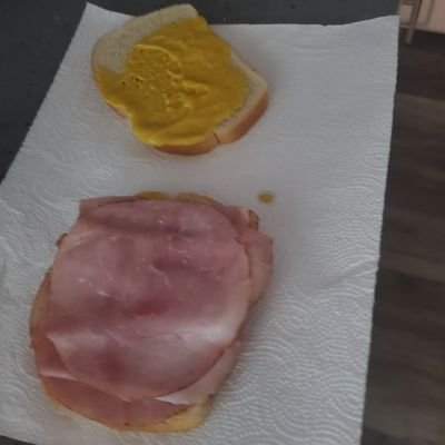 fUnHoUsE_2134's profile picture. Just fUn