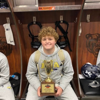 John Milledge Acadamy 2026 | Offensive Lineman| 5’11 235lb |Bench:265 squat:405