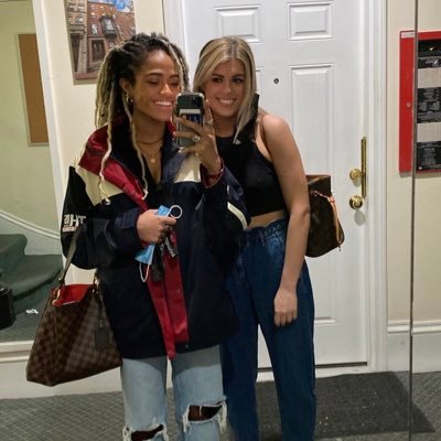 dianeprager's profile picture. 