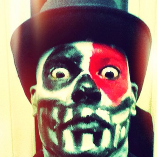 hurstarts's profile picture. 