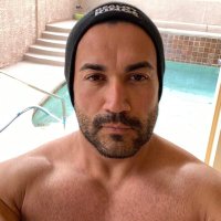 DEREK LUXE (@derekluxe) 's Twitter Profile