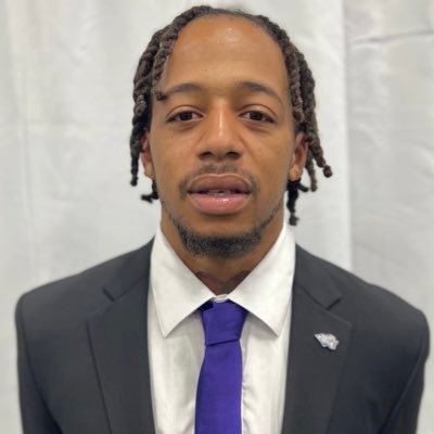 CornerBacks and Returners Coach for @kwc_football (D2)- GMAC 1HeartBeat #DigIn #KCUAlum #FultonHighAlum #ExArenaPlayer