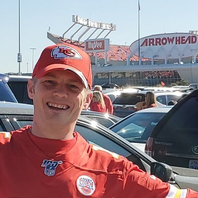 USAF Veteran
Jobs: Real Estate Investor, IT Security Analyst
Interests: Chiefs Fan, Racing Fan, Pilot, and most importantly, Daddy
