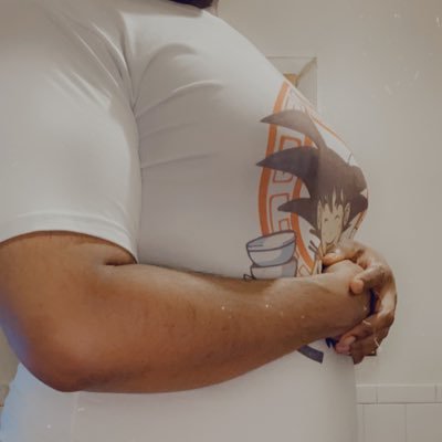 Yes that’s me in my profile. #Thickness I do whatever I want 😁 #gaymer thick all over animelover and I love to explore!! might be small but I do shoot a lot