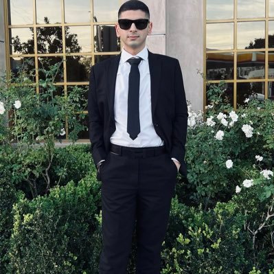 ArenNazarian's profile picture. premed 🇦🇲 👨‍⚕️