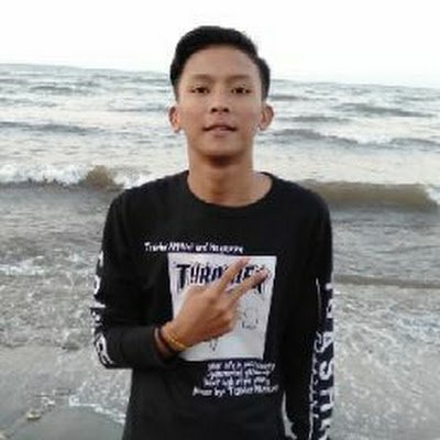 RzyDohc's profile picture. 