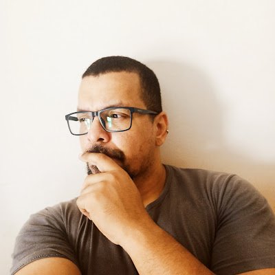 🧠 Pesquisa cognição, linguagem e IA.
🤖 Humanos + máquinas + ética.
📍Psicanálise & tecnologia.
☕ Café + código opcional.