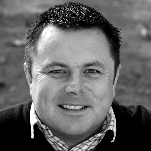 JonathanHutton's profile picture. Husband, father, former @EMRURS chair, @Huntingdonrugby member, Patron of The Malcolm Whales Foundation. Travel industry. OUFC forever,Yorkshire for longer.