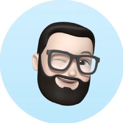 momentsofdepres's profile picture. 