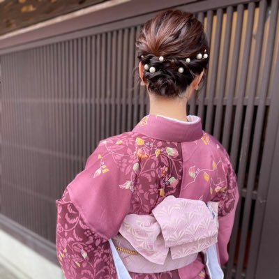 eri624m's profile picture. ワーママ。星野源とtimeleszが好きです。お寿司が好きです🍣