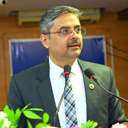 Dheeraj Taneja Profile