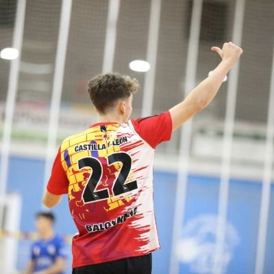 🤾// Ademar León 🦁
📚// CAFYD - ULE
📸// IG: blankito_4