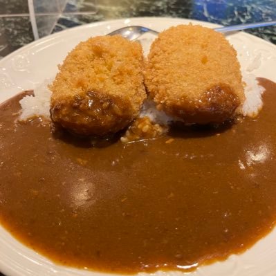 ▷食べ歩きが趣味のアラフォー関西人🥢 ▷大阪・神戸・京都を中心に【美味しいグルメ】をほぼ毎日投稿します♪ ▷色んなお店を実食レポート🥩🐟🍜🍣🍰 #大阪グルメ