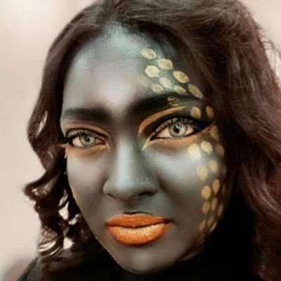 CasmiraR's profile picture. I am a worm