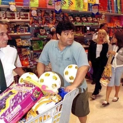 Club Atlético Peñarol 🟡⚫ “La vida es eso aburrido que transcurre entre un partido de Peñarol y otro.”