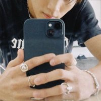 & (@haechu) 's Twitter Profile