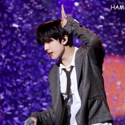 성인즈니입니다🐣🐹💕 초반이나 초뎀은 삼가 부탁드려요🙇♀️💓 / 지성이에 드림과 일상을 곁들인 아무말 계정