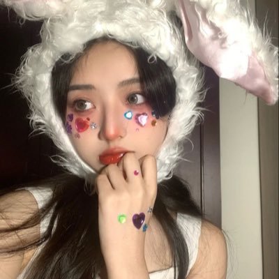 meromeruna's profile picture. 🥂